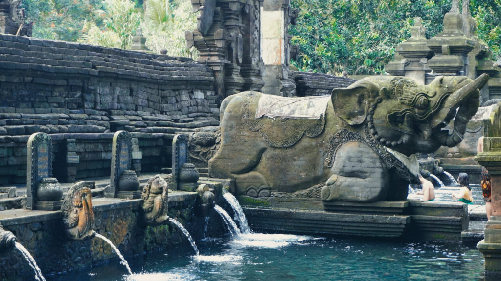 Tirta Empul Tempel Bali